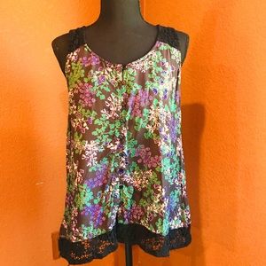 Angie tank top with lace detail